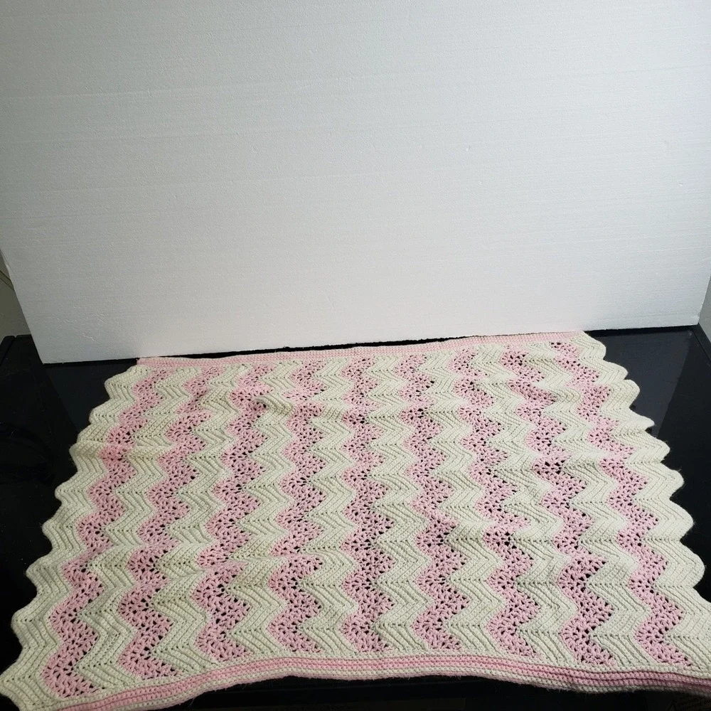 Handmade Crochet Baby Blanket Pink Cream Chevron Ripple Stitch Nursery Throw